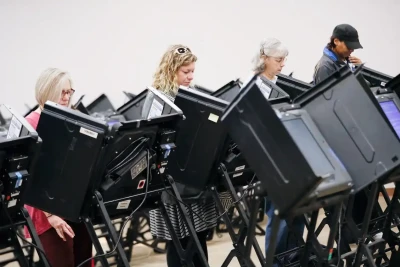 A Top Voting-Machine Firm Calls for Paper Ballots